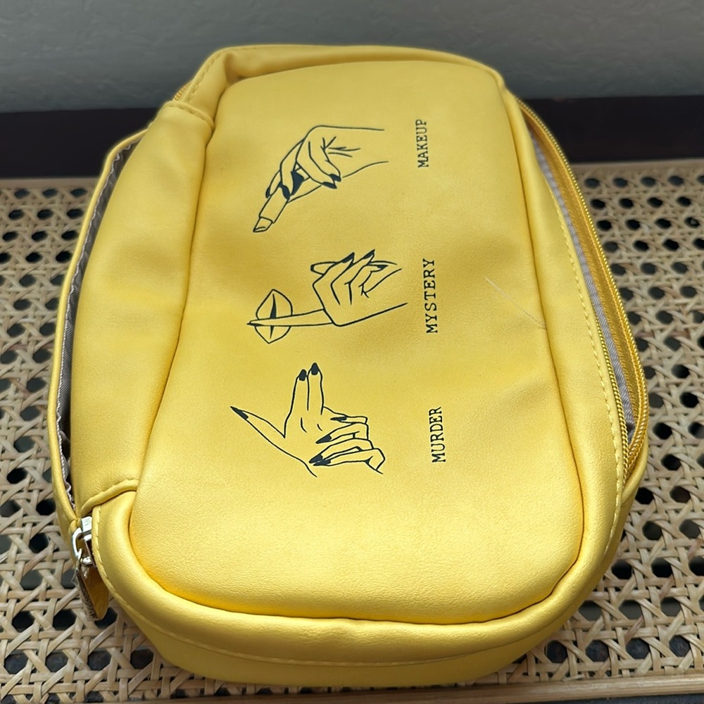 Makeup up bag by Bailey Sarian